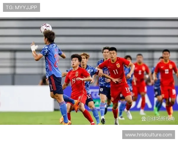 足球明星齐聚上海激情踢球引发球迷热潮盛况空前